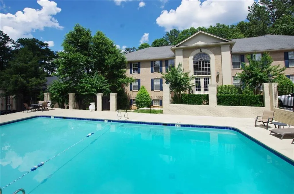 750 Dalrymple Road Unit J4, Atlanta, Georgia 30328, 2 Bedrooms Bedrooms, ,2 BathroomsBathrooms,Residential,Sold,750 Dalrymple Road Unit J4,6599803