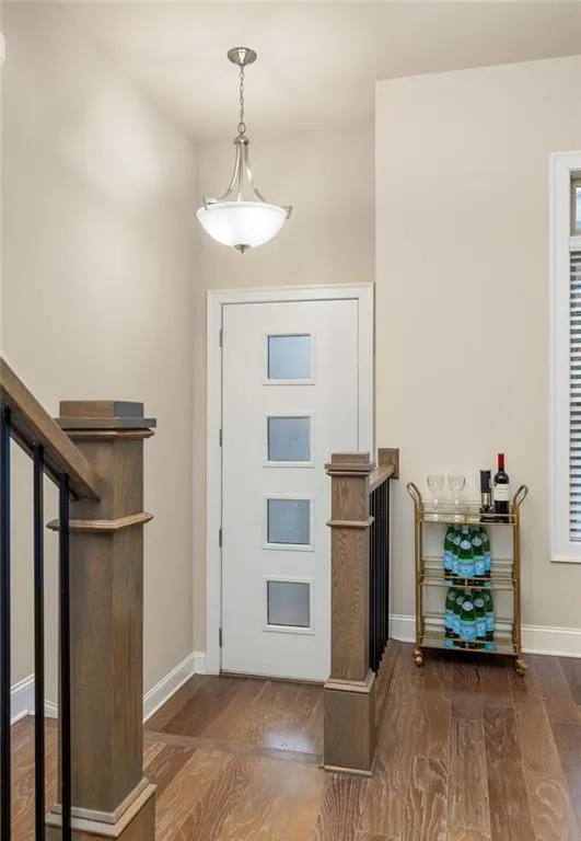 4751 Roswell Road, Atlanta, Georgia 30342, 2 Bedrooms Bedrooms, ,2 BathroomsBathrooms,Residential,Sold,4751 Roswell Road,7700683