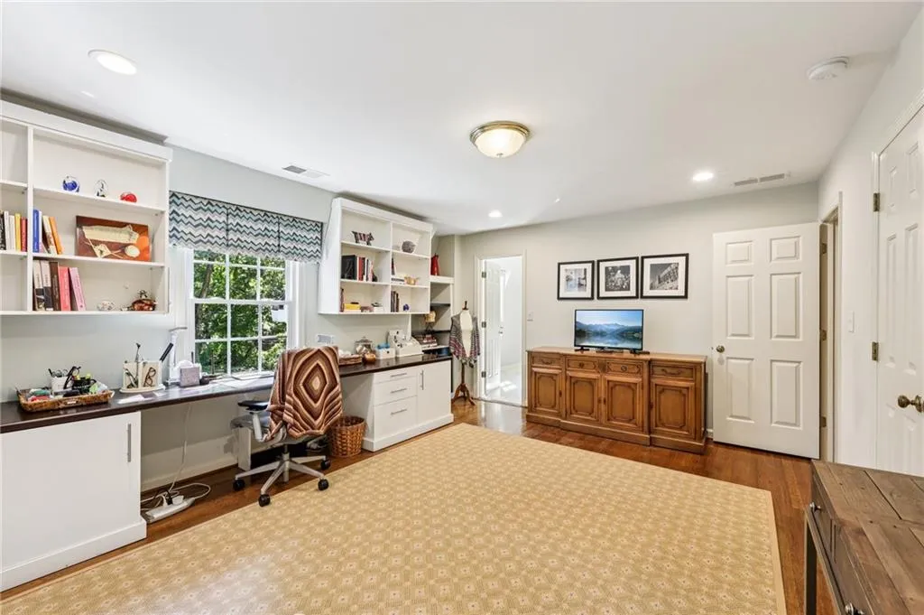 1382 W Wesley Road Nw, Atlanta, Georgia 30327, 4 Bedrooms Bedrooms, ,4 BathroomsBathrooms,Residential,For Sale,1382 W Wesley Road Nw,7611578