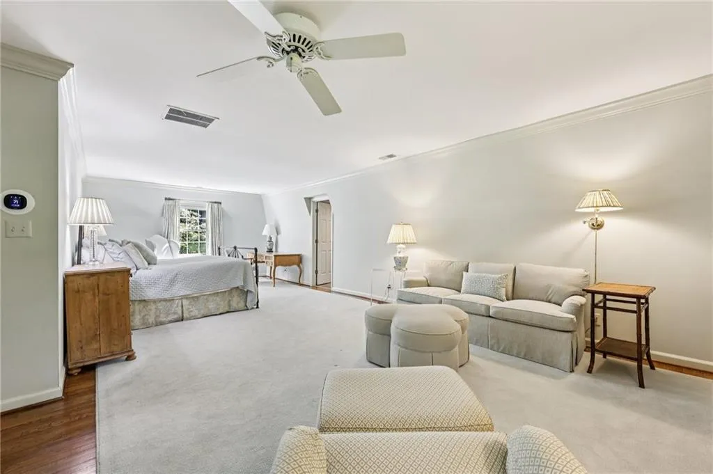 1382 W Wesley Road Nw, Atlanta, Georgia 30327, 4 Bedrooms Bedrooms, ,4 BathroomsBathrooms,Residential,For Sale,1382 W Wesley Road Nw,7611578