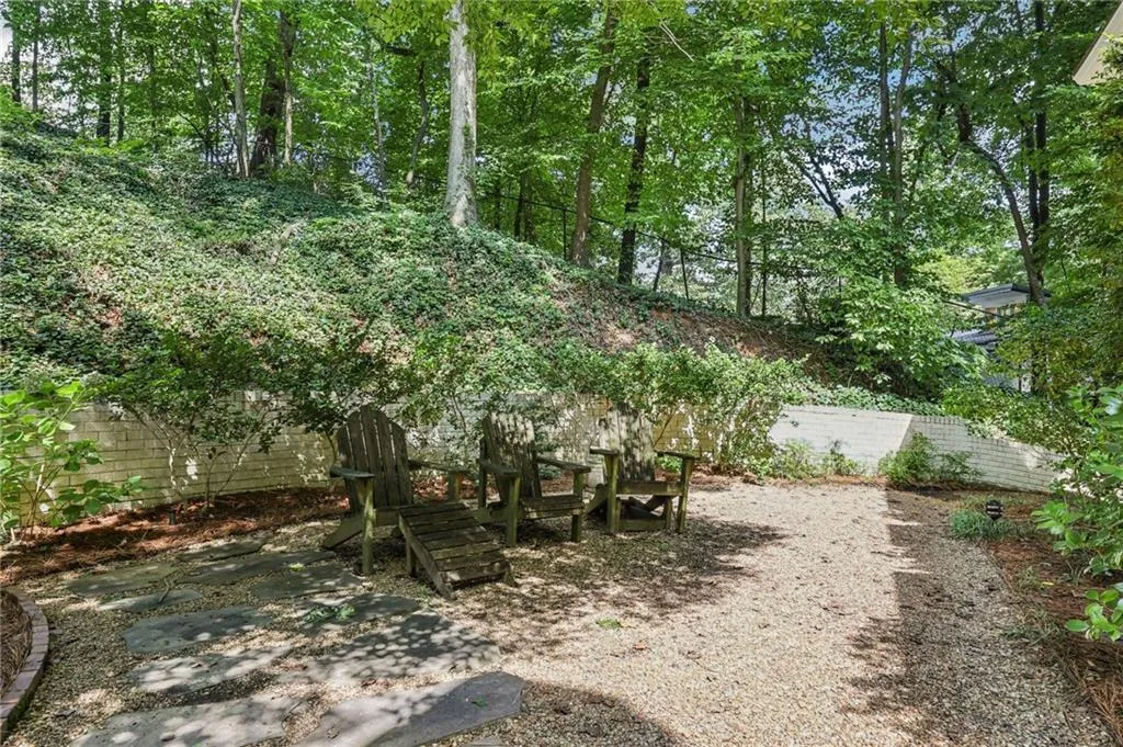 1382 W Wesley Road Nw, Atlanta, Georgia 30327, 4 Bedrooms Bedrooms, ,4 BathroomsBathrooms,Residential,For Sale,1382 W Wesley Road Nw,7611578