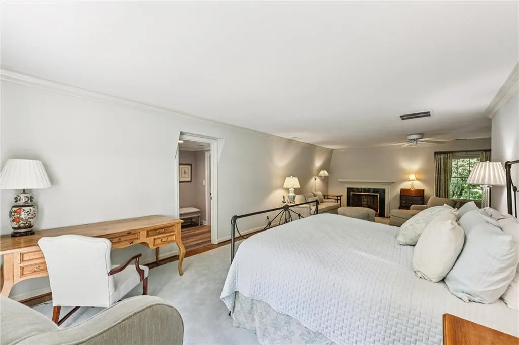 1382 W Wesley Road Nw, Atlanta, Georgia 30327, 4 Bedrooms Bedrooms, ,4 BathroomsBathrooms,Residential,For Sale,1382 W Wesley Road Nw,7611578