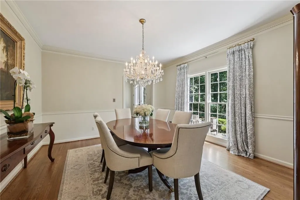 1382 W Wesley Road Nw, Atlanta, Georgia 30327, 4 Bedrooms Bedrooms, ,4 BathroomsBathrooms,Residential,For Sale,1382 W Wesley Road Nw,7611578