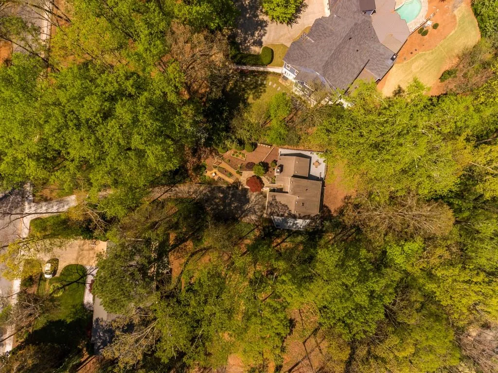 4595 Dudley Lane, Atlanta, Georgia 30327, 4 Bedrooms Bedrooms, ,3 BathroomsBathrooms,Residential,Sold,4595 Dudley Lane,6865163