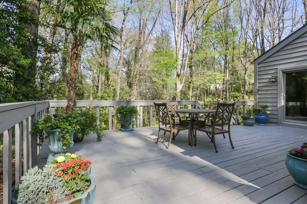 4595 Dudley Lane, Atlanta, Georgia 30327, 4 Bedrooms Bedrooms, ,3 BathroomsBathrooms,Residential,Sold,4595 Dudley Lane,6865163