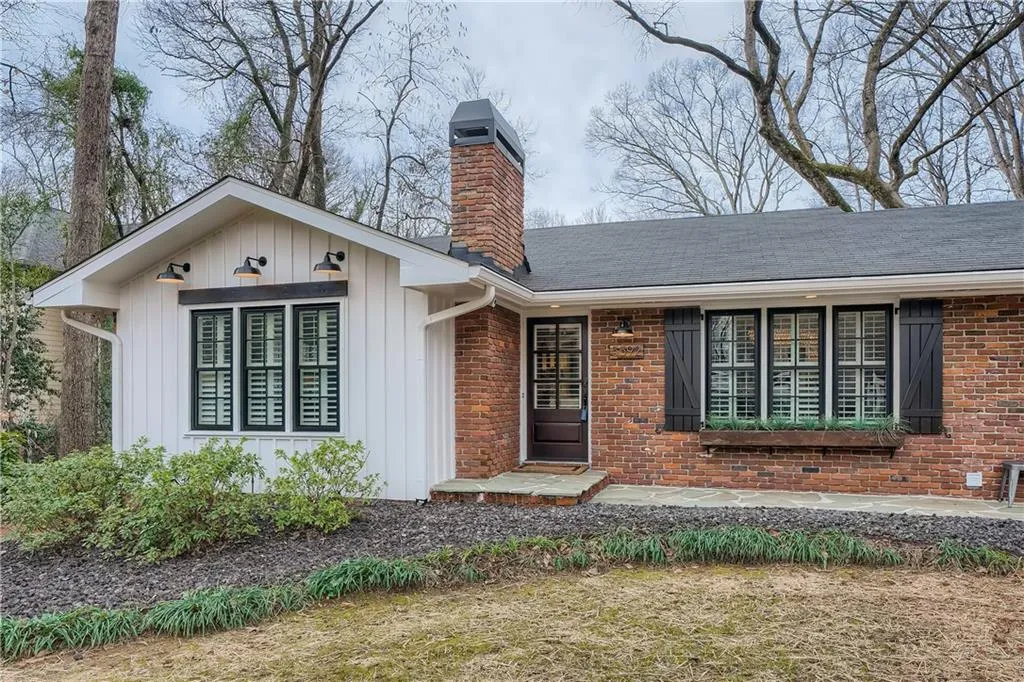 5592 Colton Drive, Sandy Springs, Georgia 30342, 4 Bedrooms Bedrooms, ,3 BathroomsBathrooms,Residential,Sold,5592 Colton Drive,6987049