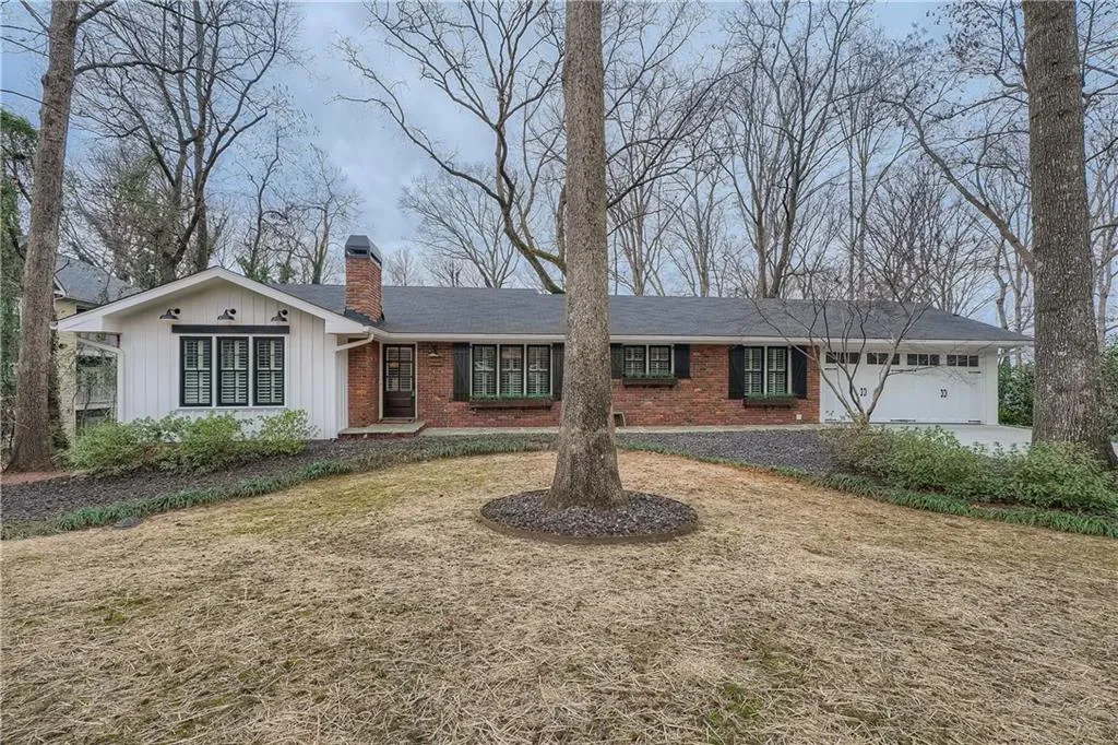 5592 Colton Drive, Sandy Springs, Georgia 30342, 4 Bedrooms Bedrooms, ,3 BathroomsBathrooms,Residential,Sold,5592 Colton Drive,6987049