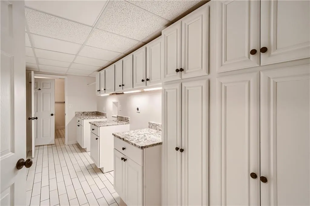 5592 Colton Drive, Sandy Springs, Georgia 30342, 4 Bedrooms Bedrooms, ,3 BathroomsBathrooms,Residential,Sold,5592 Colton Drive,6987049