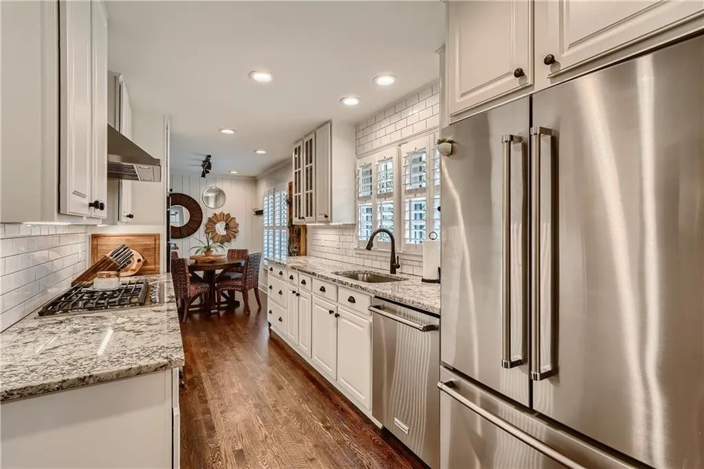 5592 Colton Drive, Sandy Springs, Georgia 30342, 4 Bedrooms Bedrooms, ,3 BathroomsBathrooms,Residential,Sold,5592 Colton Drive,6987049