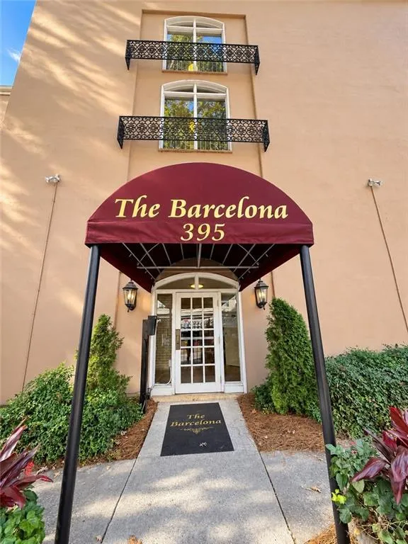 395 Pharr Road Ne Unit 103, Atlanta, Georgia 30305, 1 Bedroom Bedrooms, 0 ,1 BathroomBathrooms,Residential,For Sale,395 Pharr Road Ne Unit 103,7846491