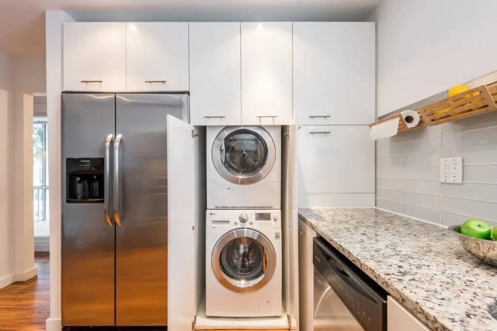 346 Carpenter Drive Unit 53, Atlanta, Georgia 30328, 2 Bedrooms Bedrooms, ,2 BathroomsBathrooms,Residential,Sold,346 Carpenter Drive Unit 53,5894440