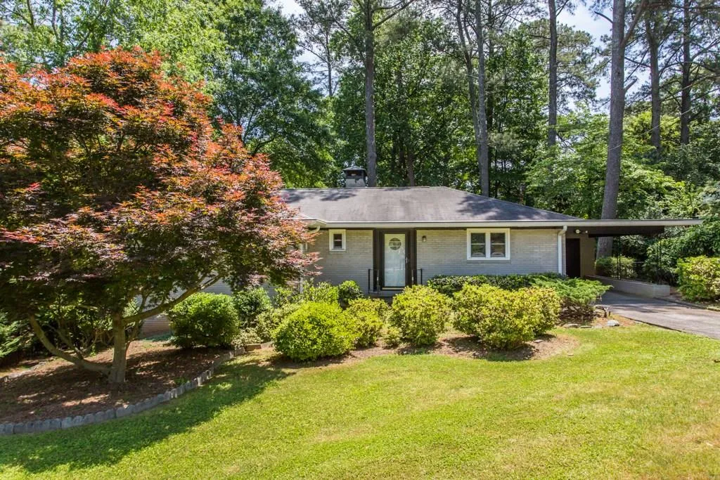 371 Springdale Drive Ne, Atlanta, Georgia 30305, 3 Bedrooms Bedrooms, ,2 BathroomsBathrooms,Residential,Sold,371 Springdale Drive Ne,5689223