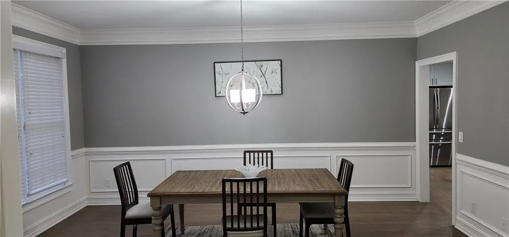 160 Spalding Springs Court, Sandy Springs, Georgia 30350, 5 Bedrooms Bedrooms, ,3 BathroomsBathrooms,Residential,Sold,160 Spalding Springs Court,7246872