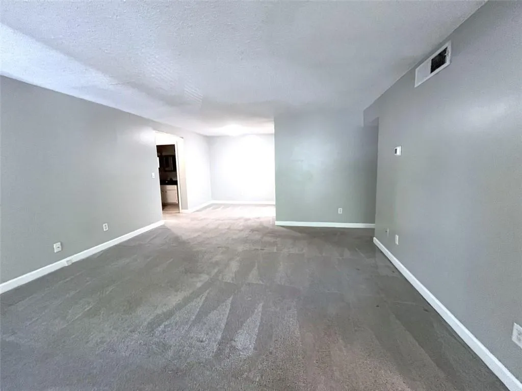 3020 Wingate Way, Sandy Springs, Georgia 30350, 2 Bedrooms Bedrooms, ,2 BathroomsBathrooms,Residential,For Sale,3020 Wingate Way,7532093