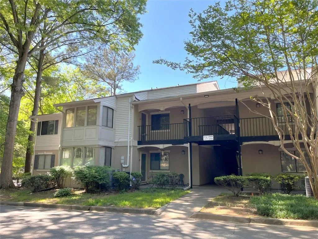3020 Wingate Way, Sandy Springs, Georgia 30350, 2 Bedrooms Bedrooms, ,2 BathroomsBathrooms,Residential,For Sale,3020 Wingate Way,7532093