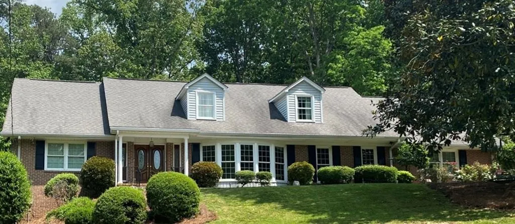 700 Old Post Road, Sandy Springs, Georgia 30328, 6 Bedrooms Bedrooms, ,3 BathroomsBathrooms,Residential,Sold,700 Old Post Road,7037375