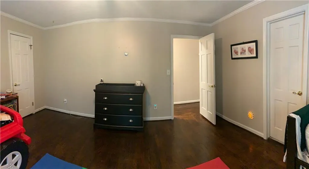 700 Old Post Road, Sandy Springs, Georgia 30328, 6 Bedrooms Bedrooms, ,3 BathroomsBathrooms,Residential,Sold,700 Old Post Road,7037375