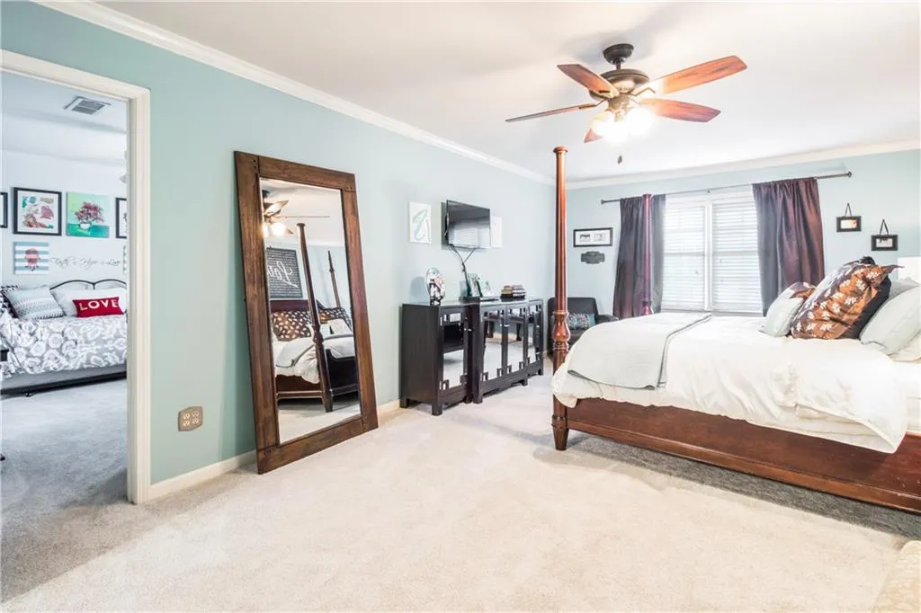 5247 Glenridge Drive, Atlanta, Georgia 30342, 3 Bedrooms Bedrooms, ,2 BathroomsBathrooms,Residential,Sold,5247 Glenridge Drive,6579188