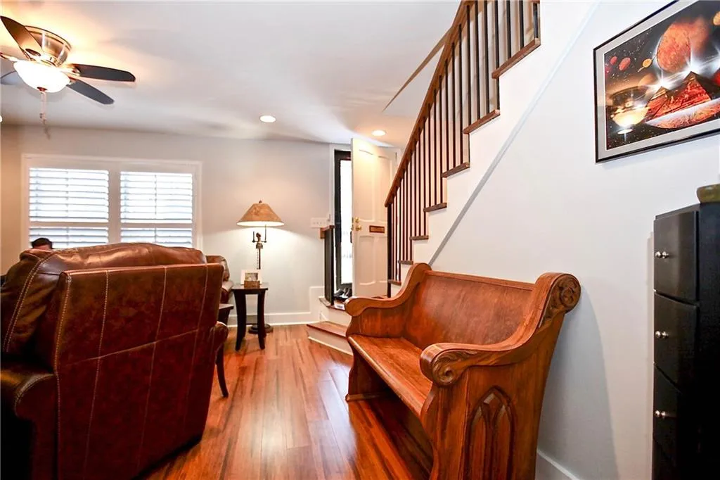 52 Cantey Place, Atlanta, Georgia 30327, 2 Bedrooms Bedrooms, ,2 BathroomsBathrooms,Residential,Sold,52 Cantey Place,5943189