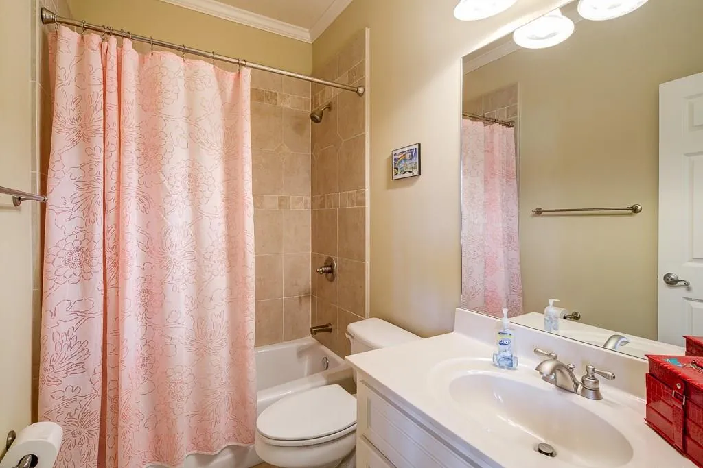 420 Meadow Gate Close, Sandy Springs, Georgia 30350, 6 Bedrooms Bedrooms, ,5 BathroomsBathrooms,Residential,Sold,420 Meadow Gate Close,5984215