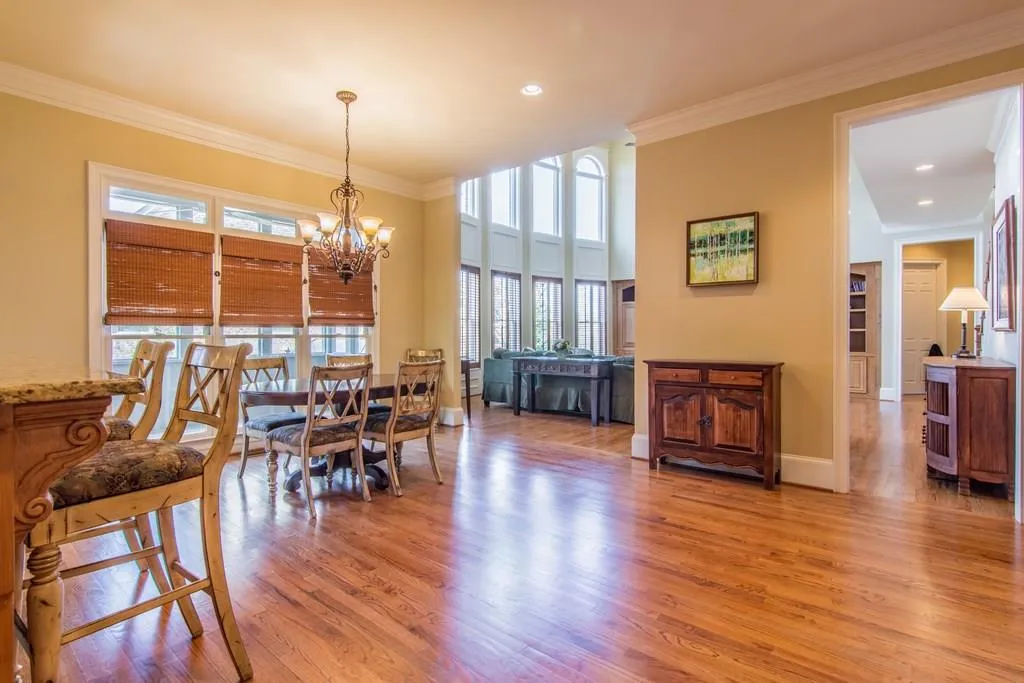 420 Meadow Gate Close, Sandy Springs, Georgia 30350, 6 Bedrooms Bedrooms, ,5 BathroomsBathrooms,Residential,Sold,420 Meadow Gate Close,5984215