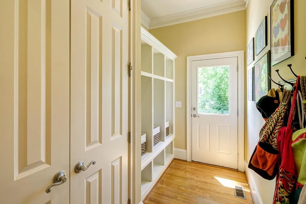 420 Meadow Gate Close, Sandy Springs, Georgia 30350, 6 Bedrooms Bedrooms, ,5 BathroomsBathrooms,Residential,Sold,420 Meadow Gate Close,5984215