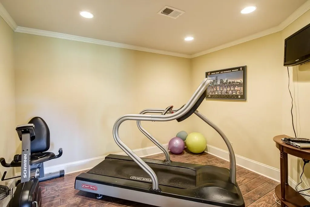 420 Meadow Gate Close, Sandy Springs, Georgia 30350, 6 Bedrooms Bedrooms, ,5 BathroomsBathrooms,Residential,Sold,420 Meadow Gate Close,5984215