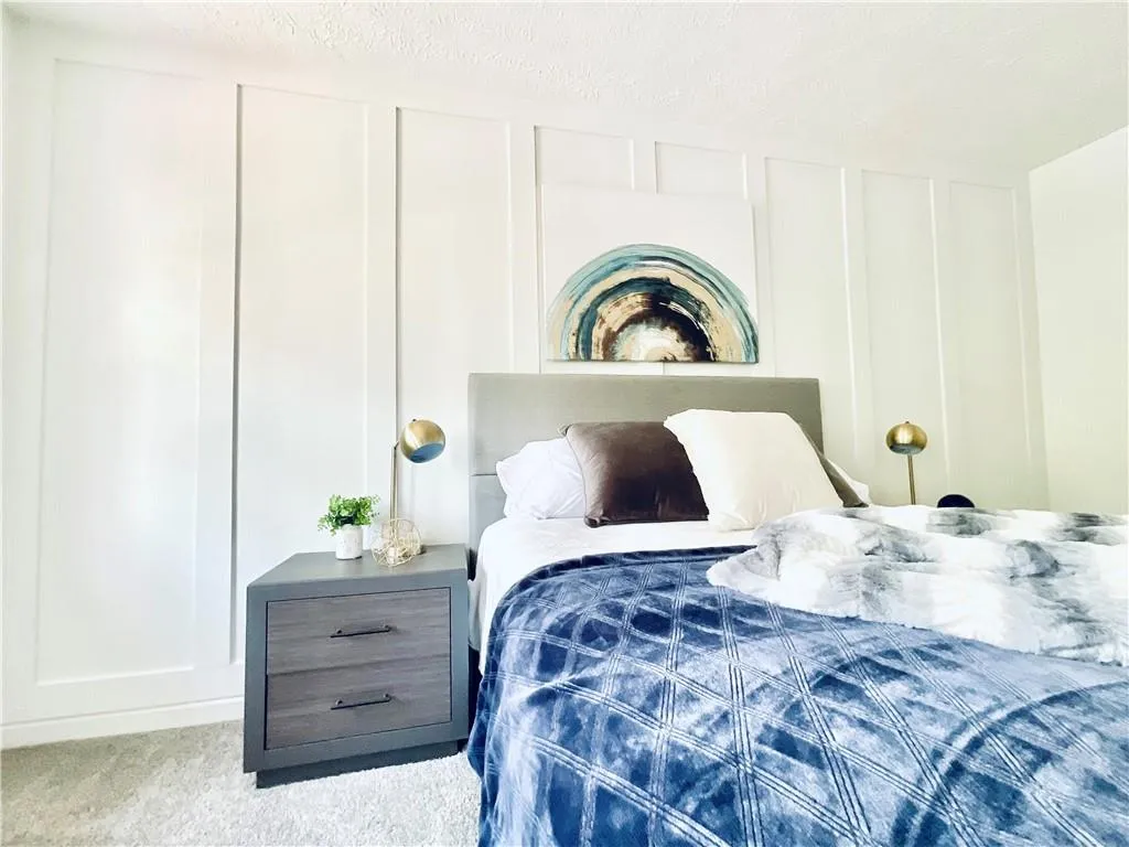 7750 Roswell Road Unit 4c, Sandy Springs, Georgia 30350, 3 Bedrooms Bedrooms, ,2 BathroomsBathrooms,Residential,Sold,7750 Roswell Road Unit 4c,7094082