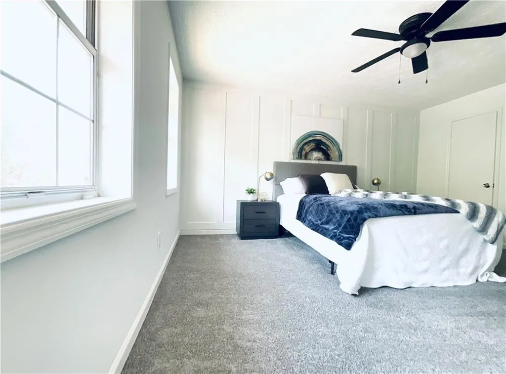 7750 Roswell Road Unit 4c, Sandy Springs, Georgia 30350, 3 Bedrooms Bedrooms, ,2 BathroomsBathrooms,Residential,Sold,7750 Roswell Road Unit 4c,7094082