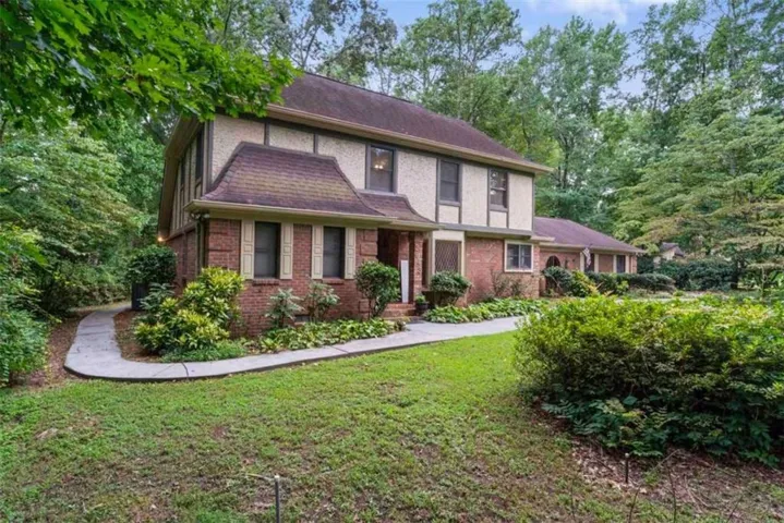 2645 Creek Indian Trail, Jonesboro, Georgia 30236