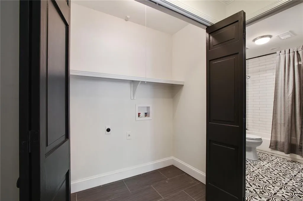 56 Willow Glen Ne, Atlanta, Georgia 30342, 3 Bedrooms Bedrooms, ,2 BathroomsBathrooms,Residential,Sold,56 Willow Glen Ne,6536555