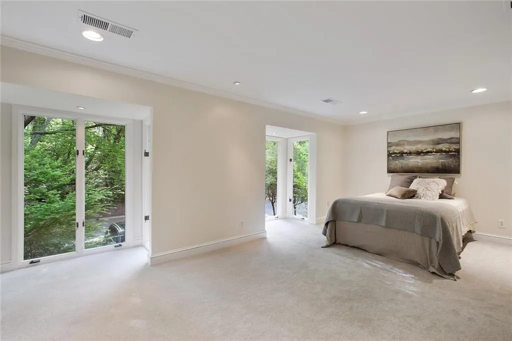 56 Willow Glen Ne, Atlanta, Georgia 30342, 3 Bedrooms Bedrooms, ,2 BathroomsBathrooms,Residential,Sold,56 Willow Glen Ne,6536555