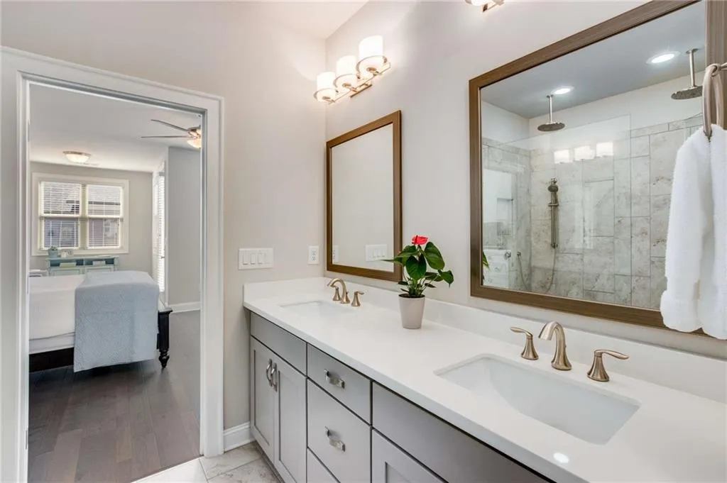 4123 Township Parkway, Atlanta, Georgia 30342, 3 Bedrooms Bedrooms, ,3 BathroomsBathrooms,Residential,Sold,4123 Township Parkway,7086206