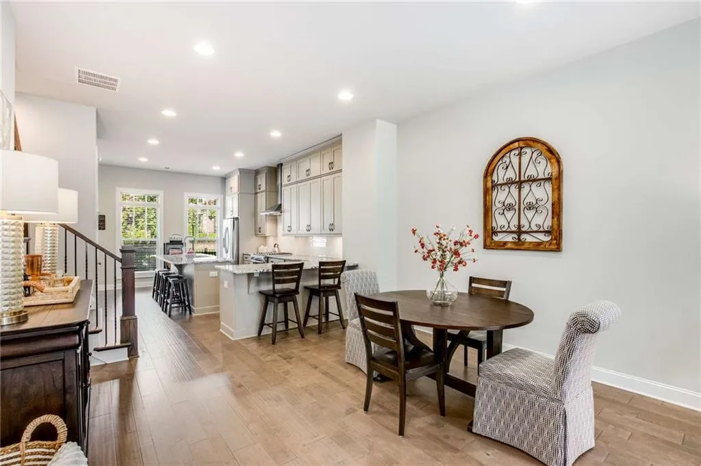 4123 Township Parkway, Atlanta, Georgia 30342, 3 Bedrooms Bedrooms, ,3 BathroomsBathrooms,Residential,Sold,4123 Township Parkway,7086206