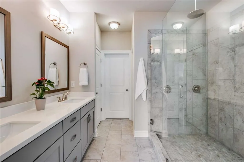 4123 Township Parkway, Atlanta, Georgia 30342, 3 Bedrooms Bedrooms, ,3 BathroomsBathrooms,Residential,Sold,4123 Township Parkway,7086206