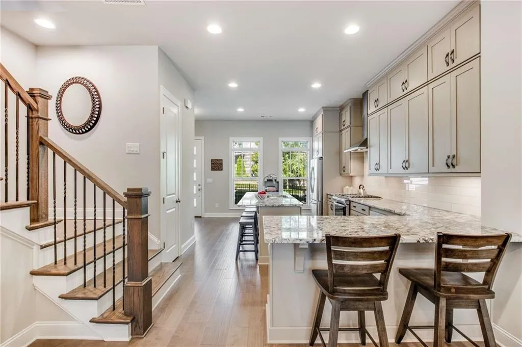 4123 Township Parkway, Atlanta, Georgia 30342, 3 Bedrooms Bedrooms, ,3 BathroomsBathrooms,Residential,Sold,4123 Township Parkway,7086206