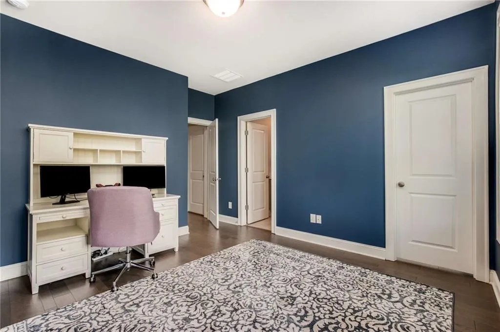 4123 Township Parkway, Atlanta, Georgia 30342, 3 Bedrooms Bedrooms, ,3 BathroomsBathrooms,Residential,Sold,4123 Township Parkway,7086206