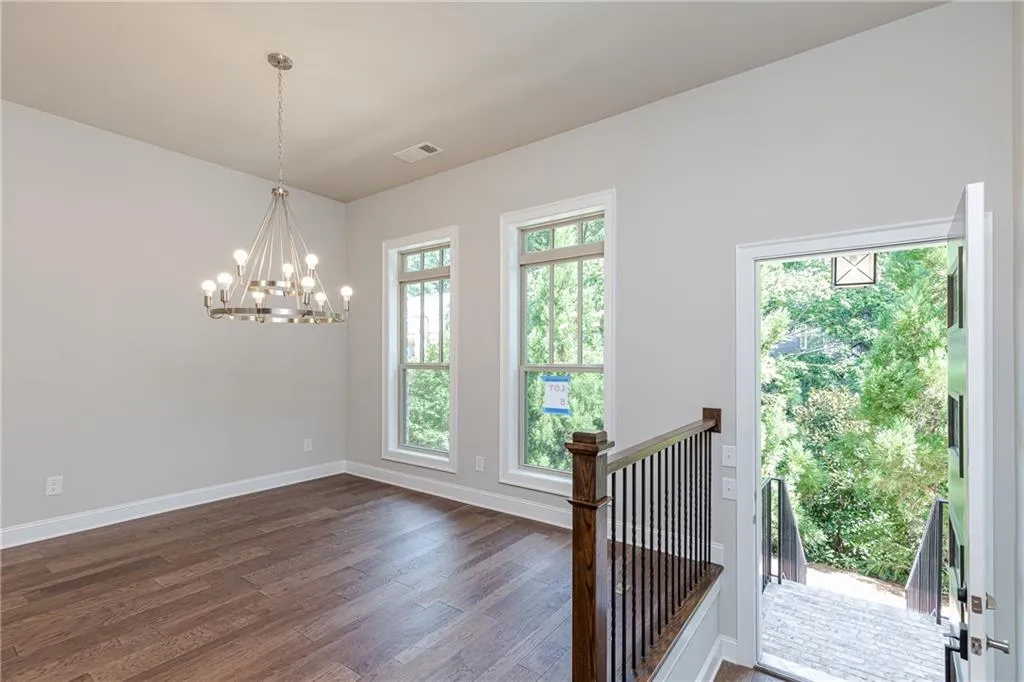 4351 Parkside Place Unit 5, Sandy Springs, Georgia 30342, 3 Bedrooms Bedrooms, ,3 BathroomsBathrooms,Residential,Sold,4351 Parkside Place Unit 5,6604809