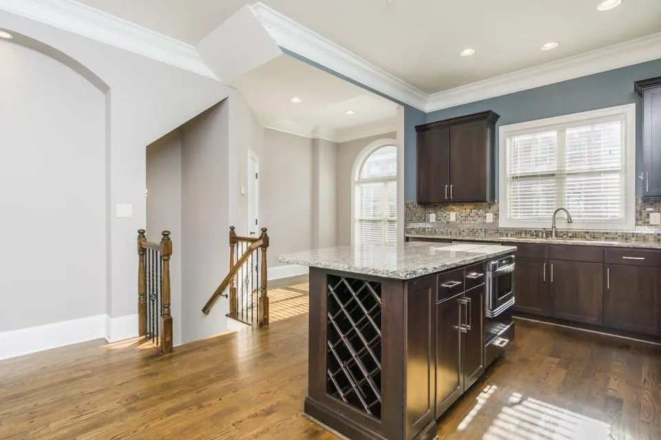 938 Delaronde Court, Sandy Springs, Georgia 30328, 3 Bedrooms Bedrooms, ,3 BathroomsBathrooms,Residential,Sold,938 Delaronde Court,5940403