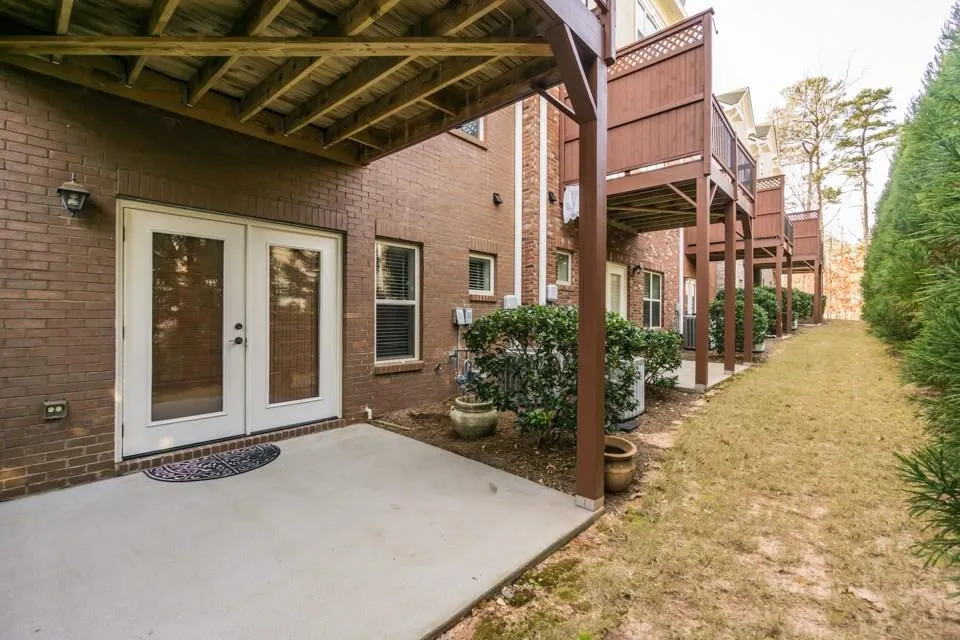 938 Delaronde Court, Sandy Springs, Georgia 30328, 3 Bedrooms Bedrooms, ,3 BathroomsBathrooms,Residential,Sold,938 Delaronde Court,5940403