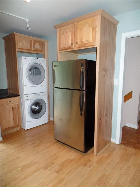 13 Forrest Place Unit 13, Sandy Springs, Georgia 30328, 3 Bedrooms Bedrooms, ,3 BathroomsBathrooms,Residential,Sold,13 Forrest Place Unit 13,5583026