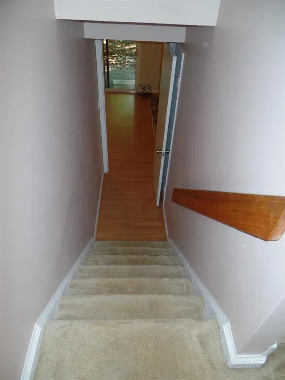 13 Forrest Place Unit 13, Sandy Springs, Georgia 30328, 3 Bedrooms Bedrooms, ,3 BathroomsBathrooms,Residential,Sold,13 Forrest Place Unit 13,5583026