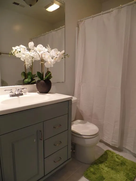 13 Forrest Place Unit 13, Sandy Springs, Georgia 30328, 3 Bedrooms Bedrooms, ,3 BathroomsBathrooms,Residential,Sold,13 Forrest Place Unit 13,5583026