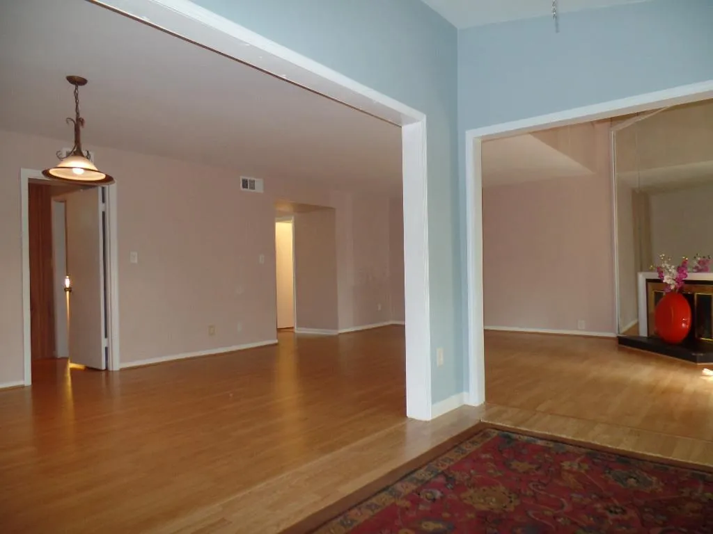 13 Forrest Place Unit 13, Sandy Springs, Georgia 30328, 3 Bedrooms Bedrooms, ,3 BathroomsBathrooms,Residential,Sold,13 Forrest Place Unit 13,5583026