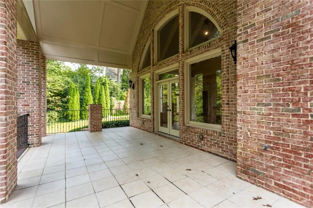500 Tara Trail, Atlanta, Georgia 30327, 6 Bedrooms Bedrooms, ,6 BathroomsBathrooms,Residential,Sold,500 Tara Trail,6091223