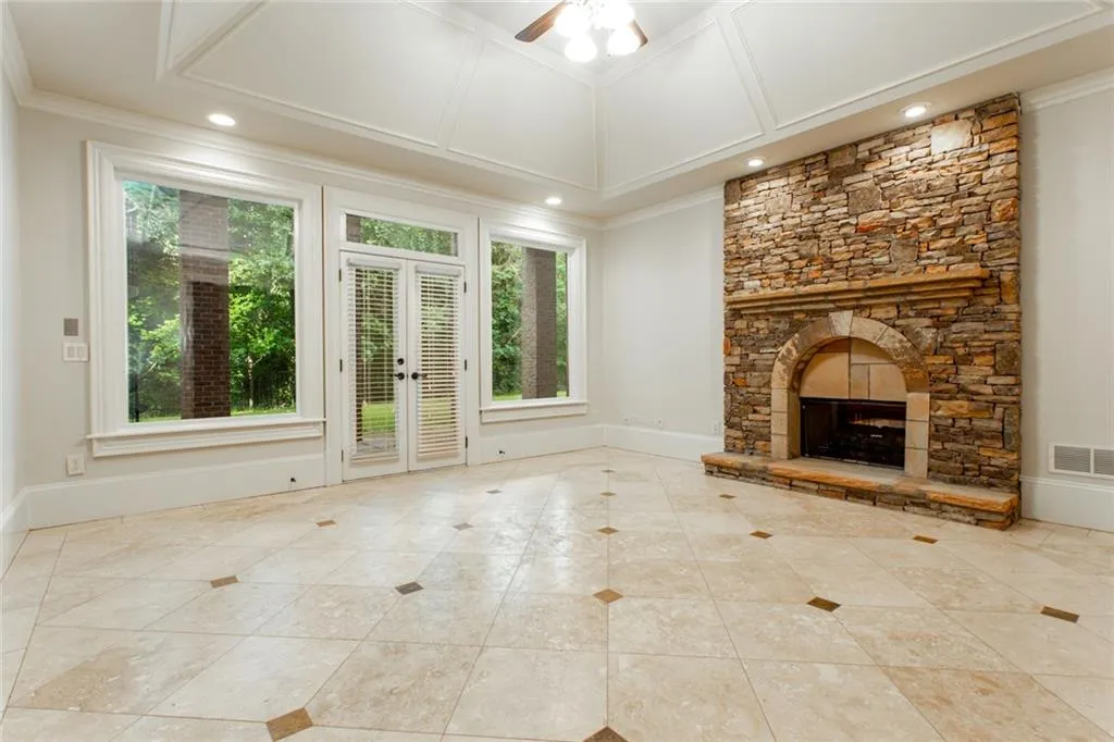 500 Tara Trail, Atlanta, Georgia 30327, 6 Bedrooms Bedrooms, ,6 BathroomsBathrooms,Residential,Sold,500 Tara Trail,6091223