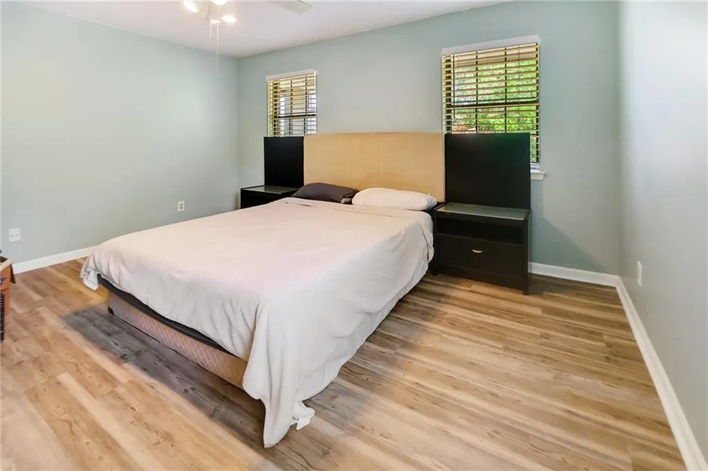 710 Barrington Hills Drive, Sandy Springs, Georgia 30350, 2 Bedrooms Bedrooms, ,2 BathroomsBathrooms,Residential,Sold,710 Barrington Hills Drive,7037774