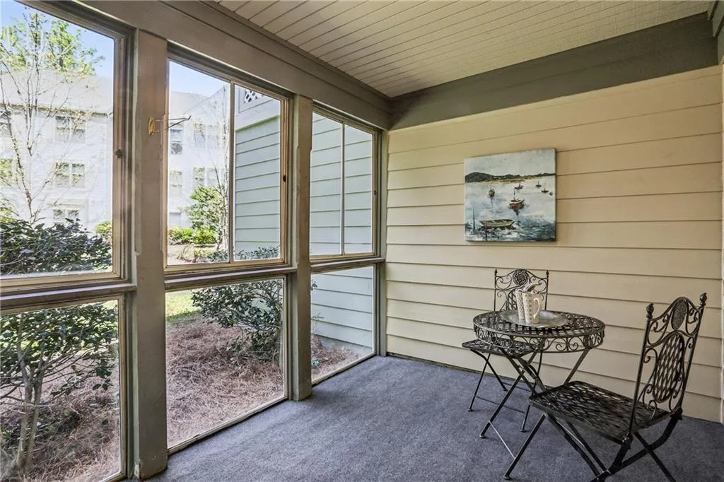 908 Hollyfax Circle, Sandy Springs, Georgia 30328, 2 Bedrooms Bedrooms, ,2 BathroomsBathrooms,Residential,Sold,908 Hollyfax Circle,7559426