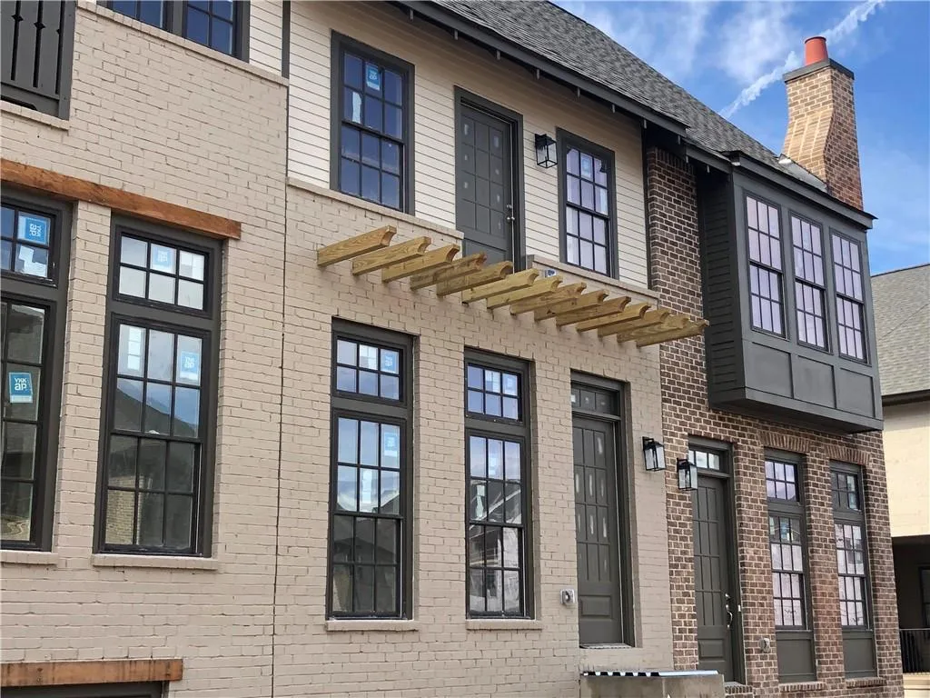 6624 Cadence Boulevard Unit 108, Sandy Springs, Georgia 30328, 3 Bedrooms Bedrooms, ,3 BathroomsBathrooms,Residential,Sold,6624 Cadence Boulevard Unit 108,6102530