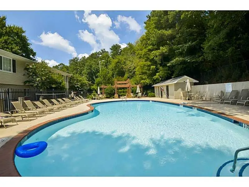 6940 Roswell Road Unit 18b, Atlanta, Georgia 30328, 1 Bedroom Bedrooms, ,1 BathroomBathrooms,Residential,Sold,6940 Roswell Road Unit 18b,6575242